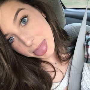 Meet your Posher, Alexa